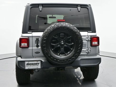 Used 2021 Jeep Wrangler Unlimited Sport AWD/4WD image 6