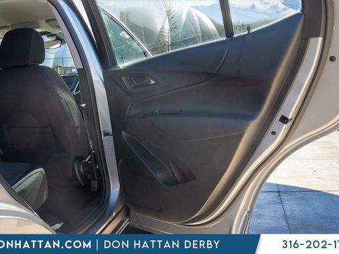 Used 2024 Chevrolet Equinox LT image 21