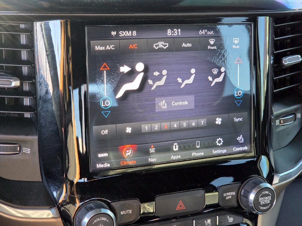 Used 2019 RAM 2500 Laramie AWD/4WD image 29