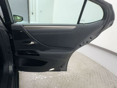 Certified 2024 Lexus ES 300h F Sport w/ Accessory Package (Z2) image 27