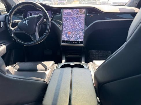 Used 2021 Tesla Model X Long Range AWD/4WD image 9