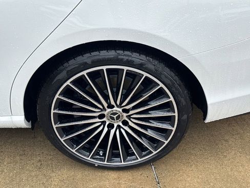 New 2026 Mercedes-Benz C 300 Sedan image 21