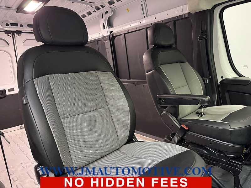 Used 2024 RAM ProMaster 2500 w/ Convenience Group FWD image 19