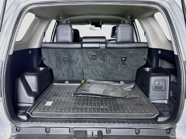 Used 2024 Toyota 4Runner TRD Off-Road Premium AWD/4WD image 27