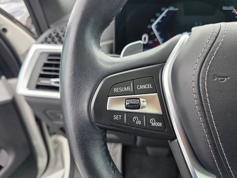 Certified 2024 BMW X5 xDrive40i w/ Premium Package image 19