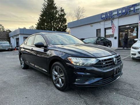 Used 2019 Volkswagen Jetta R-Line w/ R-Line Cold Weather Package image 6