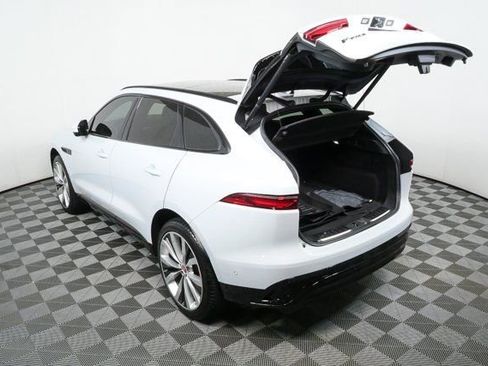 Used 2021 Jaguar F-PACE S image 30
