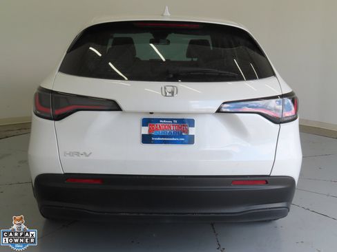Used 2023 Honda HR-V LX image 4