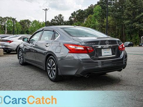 Used 2016 Nissan Altima 2.5 SV w/ Convenience Package image 13