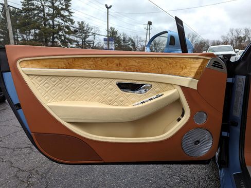 Used 2020 Bentley Continental GT V8 First Edition image 12