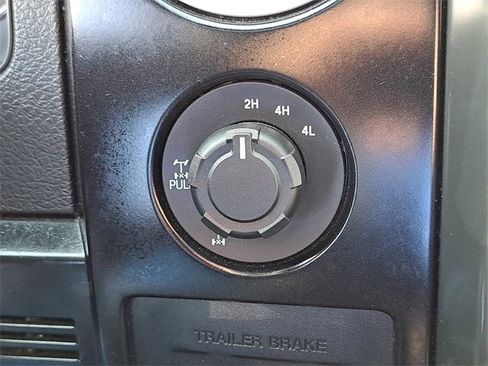 Used 2014 Ford F150 FX4 w/ Equipment Group 402A Luxury image 18