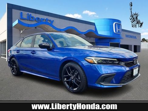 Used 2023 Honda Civic Sport image 1