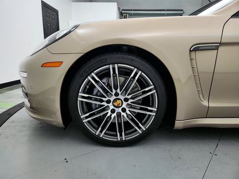 Used 2016 Porsche Panamera Edition w/ Premium Package Plus image 34