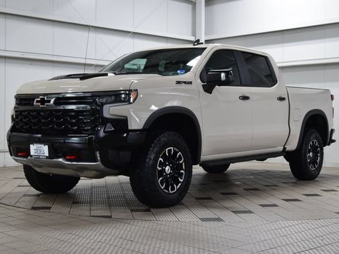 Used 2026 Chevrolet Silverado 1500 ZR2 AWD/4WD image 3