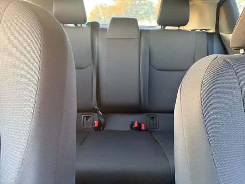 Used 2025 Toyota Prius LE image 38