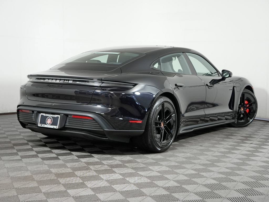 Used 2026 Porsche Taycan 4S AWD/4WD image 7
