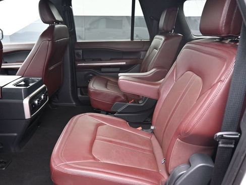 Used 2024 Ford Expedition Max Limited AWD/4WD image 23