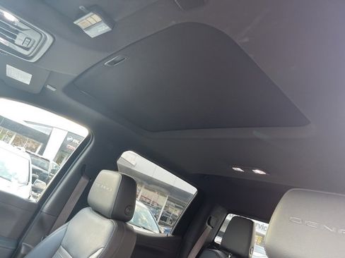 Used 2019 GMC Sierra 1500 Denali w/ Denali Ultimate Package image 2