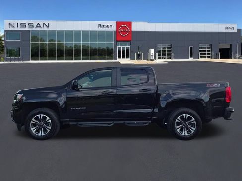 Used 2022 Chevrolet Colorado Z71 AWD/4WD image 6