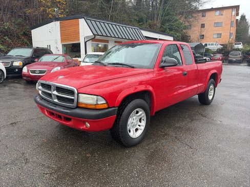 Used 2004 Dodge Dakota Sport w/ Deluxe Convenience Group image 1