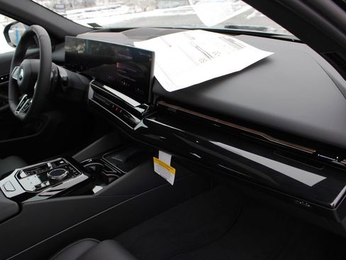 New 2026 BMW 530i xDrive AWD/4WD image 48