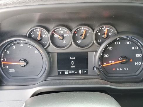 Used 2020 Chevrolet Silverado 1500 Custom Trail Boss w/ Custom Convenience Package image 8