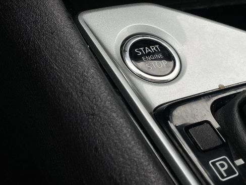 Used 2024 Nissan Altima 2.5 SV image 16