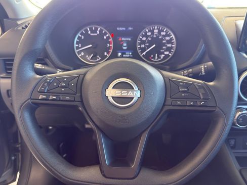 Used 2024 Nissan Sentra S image 16