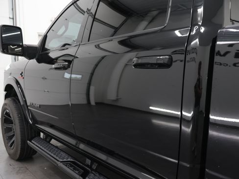 Used 2023 RAM 2500 Laramie AWD/4WD image 36