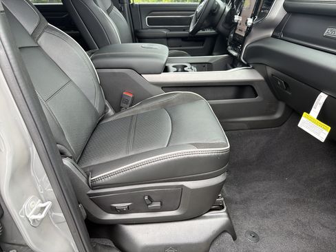 New 2026 RAM 2500 Laramie w/ Night Edition AWD/4WD image 7
