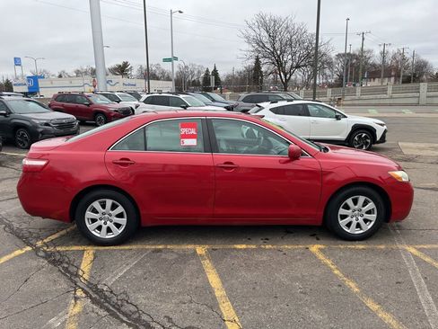 Used 2008 Toyota Camry XLE image 4