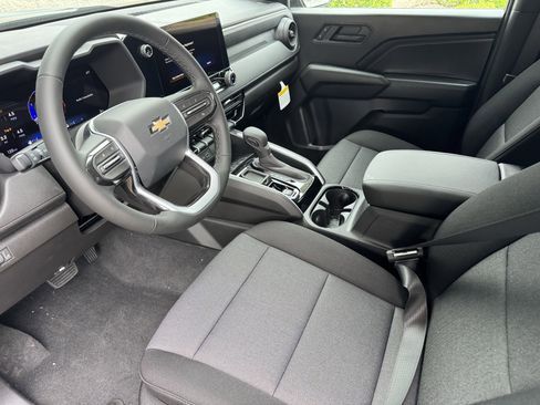 New 2026 Chevrolet Colorado W/T w/ WT Custom Package RWD image 9