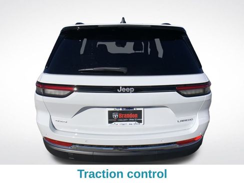 New 2026 Jeep Grand Cherokee Laredo AWD/4WD image 5