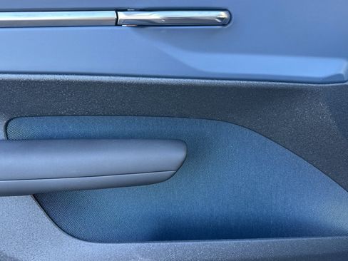 New 2026 Volvo EX30 Ultra w/ Climate Package image 9