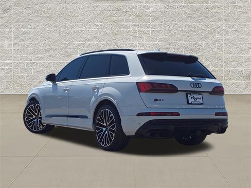 Used 2025 Audi SQ7 Prestige AWD/4WD image 5