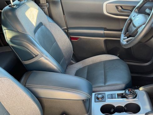 Used 2021 Ford Bronco Sport Outer Banks image 12