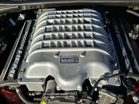 Used 2018 Dodge Challenger SRT Hellcat image 14