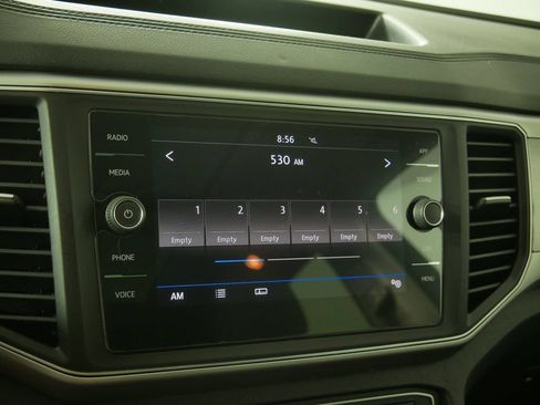 Used 2018 Volkswagen Atlas Launch Edition AWD/4WD image 29