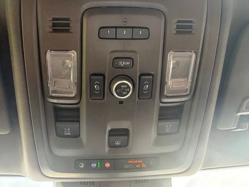 Used 2024 Cadillac Escalade ESV Premium Luxury w/ LPO, Floor Liner Package AWD/4WD image 32