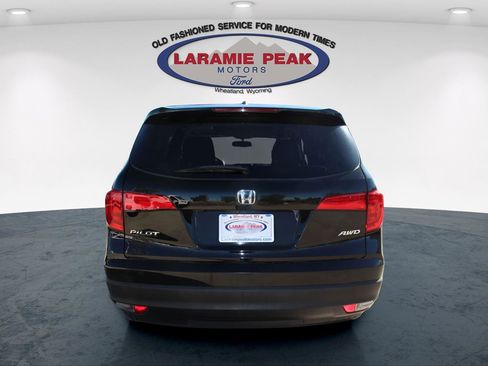 Used 2017 Honda Pilot EX-L image 4