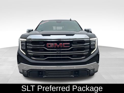 Used 2023 GMC Sierra 1500 SLT w/ SLT Premium Plus Package image 4