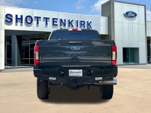 Used 2021 Ford F250 Lariat w/ Tremor Off-Road Package AWD/4WD image 8