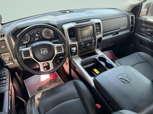 Used 2017 RAM 1500 Laramie w/ Convenience Group AWD/4WD image 11
