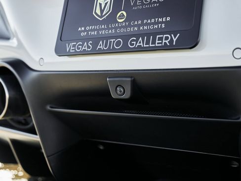 Used 2021 Ferrari F8 Tributo image 20