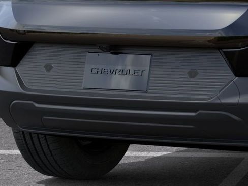 New 2026 Chevrolet Equinox EV LT image 14