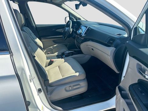Used 2016 Honda Pilot Elite image 32