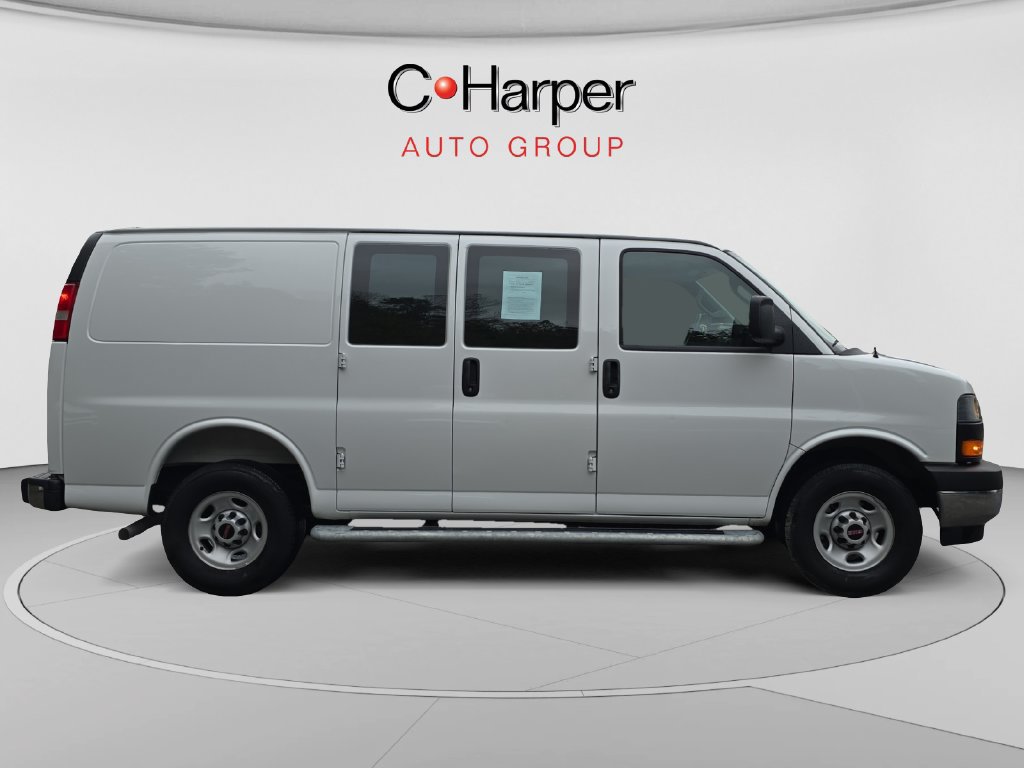 Used 2025 GMC Savana 2500 w/ Driver Convenience Package RWD image 2