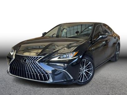 Used 2023 Lexus ES 300h w/ Premium Package