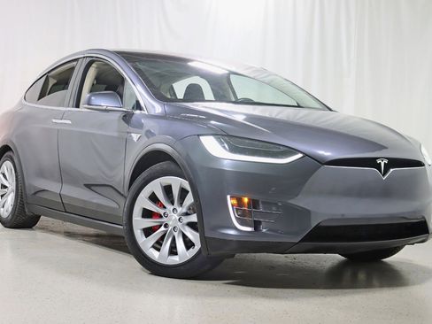Used 2016 Tesla Model X Performance image 7
