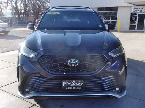 Used 2021 Toyota Highlander XSE image 20
